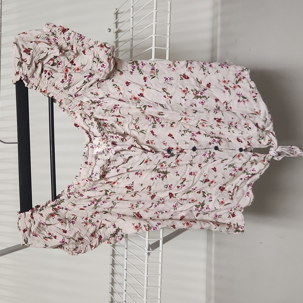 hippie rose  shirt with tie bottom tie
